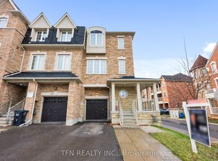 2 Shiff Cres, Brampton, ON L6Z0H5