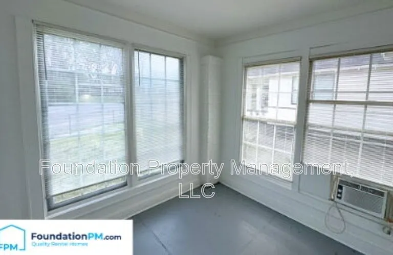 1492 Faxon Ave — Photo 13