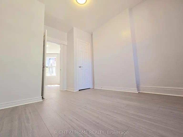 236 Sterling Rd #MAIN — Photo 13