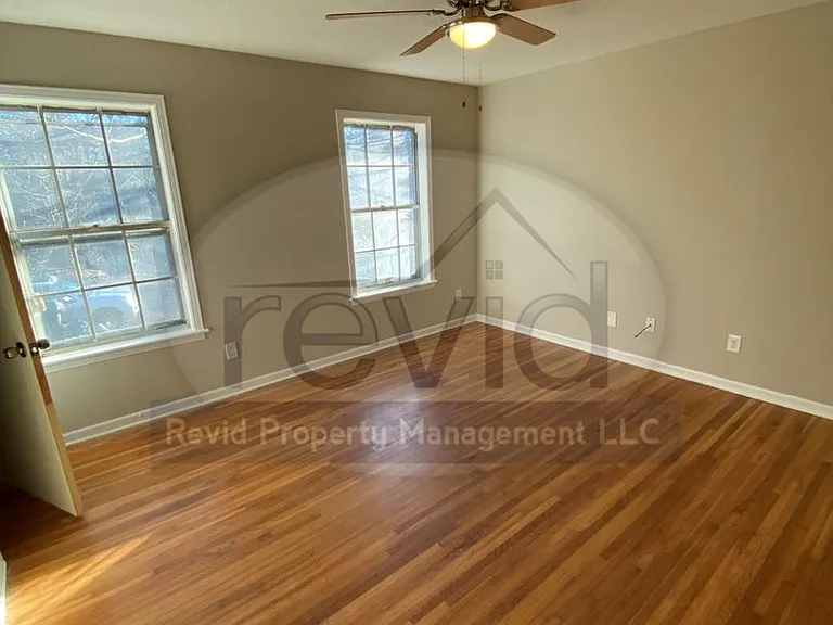 Campbell 3414 — Photo 4