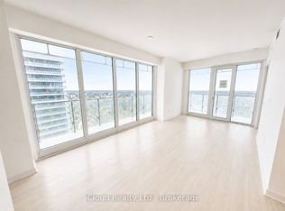 3900 Confederation Pkwy #5604, Mississauga, ON L5B 0K7