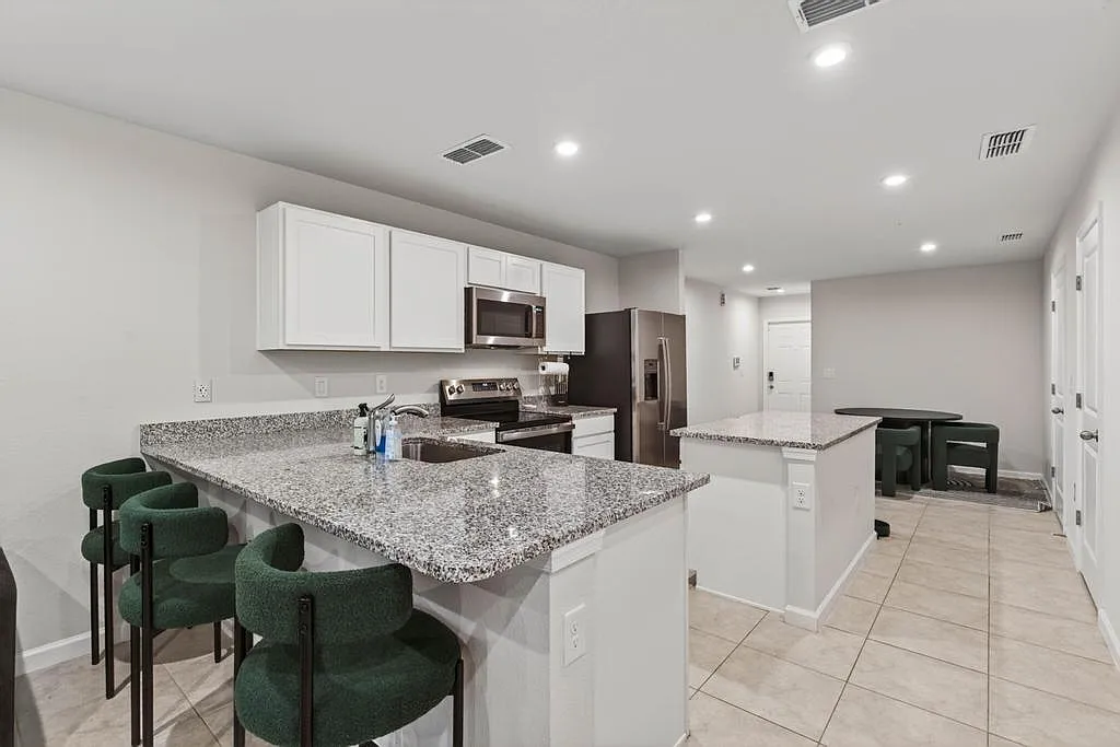 2528 Sadler Trace Way - 1 — Photo 3