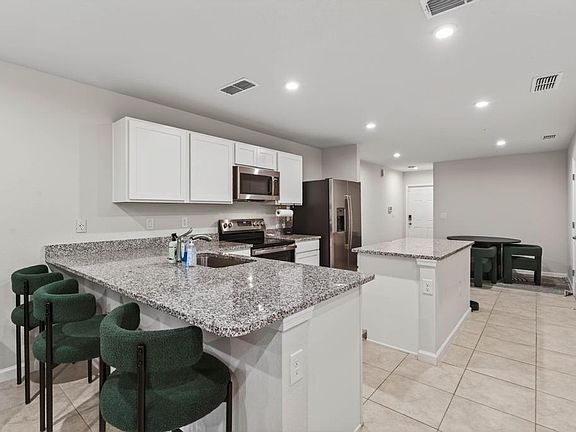 3rd image of 2528 Sadler Trace Way #1