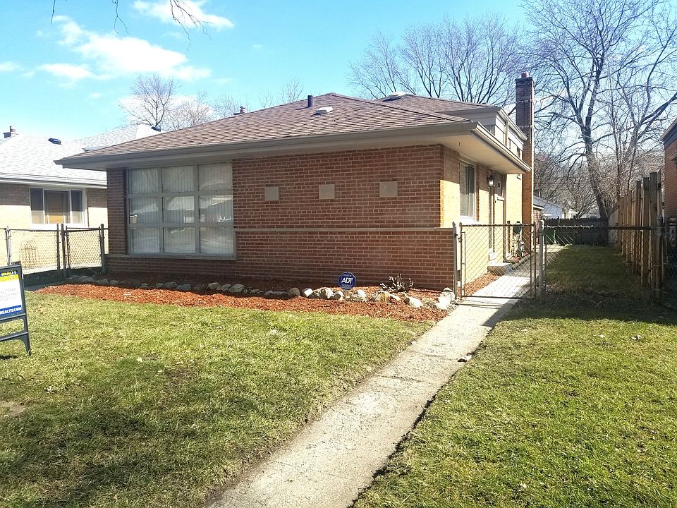 1st image of 14617 Dorchester Ave