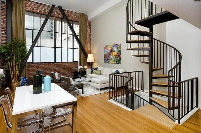 1st floor living room