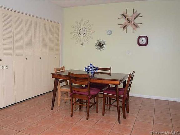 4th image of 1655 NE 115th St APT 5B