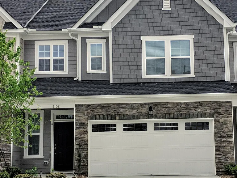 1108 Craigmeade Dr — Photo 1