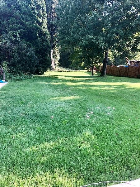 2nd image of 660 Fernhill Ave
