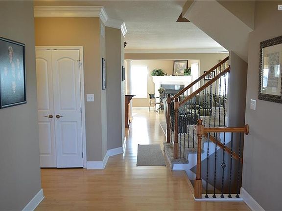3rd image of 30103 E 38th St