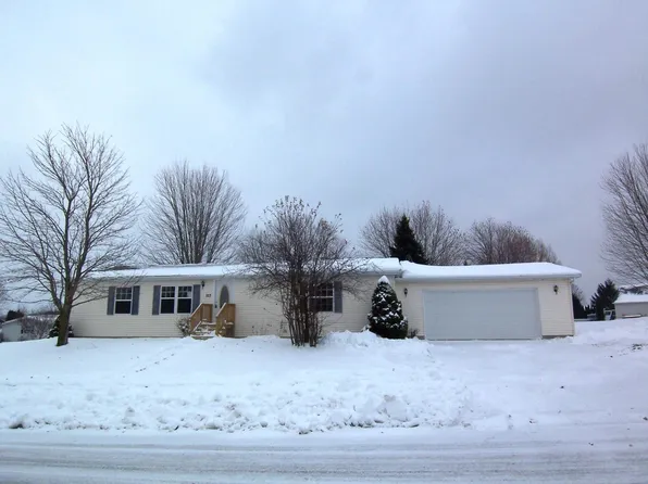 103 J P Ct, Eden, WI 53019