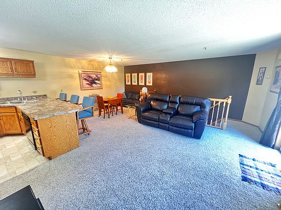 4th image of 3139 Manitou Dr #20