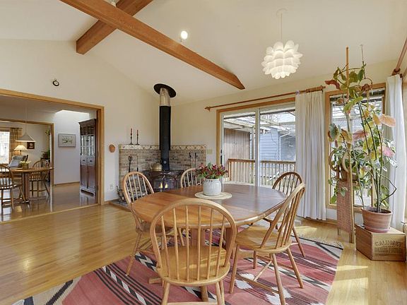 2nd image of 3626 Belden Dr NE