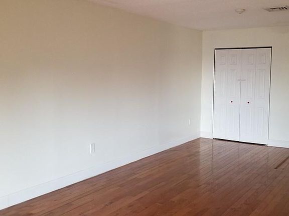3rd image of 90 Quincy Shore Dr APT 510