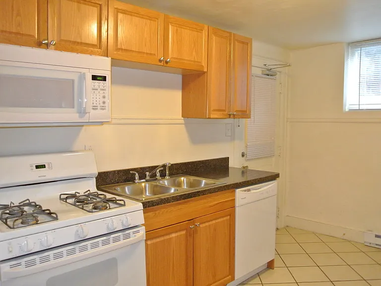 41 Prospect Terrace 27 Stevenson — Photo 173