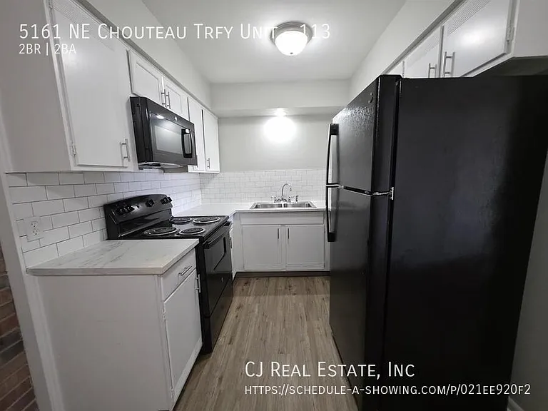 5161 NE Chouteau Trfy #113 — Photo 5
