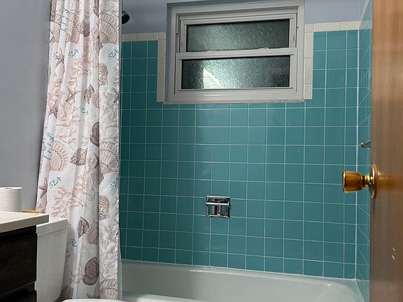 3rd image of 11715 Keough Dr