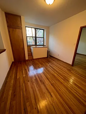 Rented by Oxford Property Group | media 16