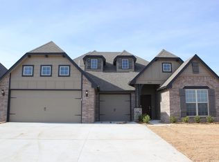 11420 S Cleveland St, Jenks, OK 74037