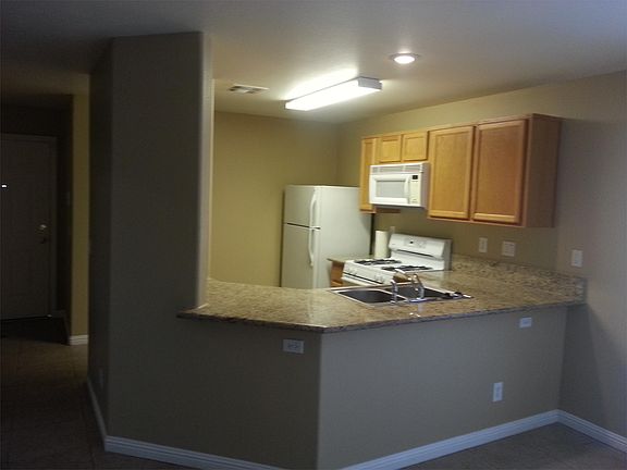 2nd image of 9957 Keephills St
