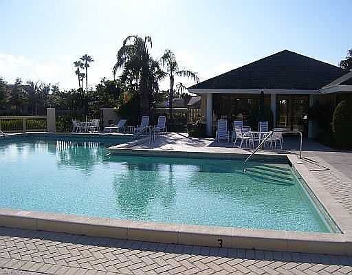 5th image of 1875 Tarpon Ln Unit 5-201