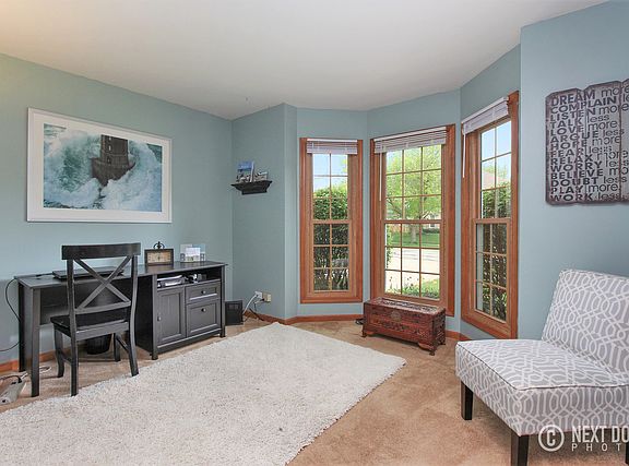 4th image of 1120 Hollingswood Ave