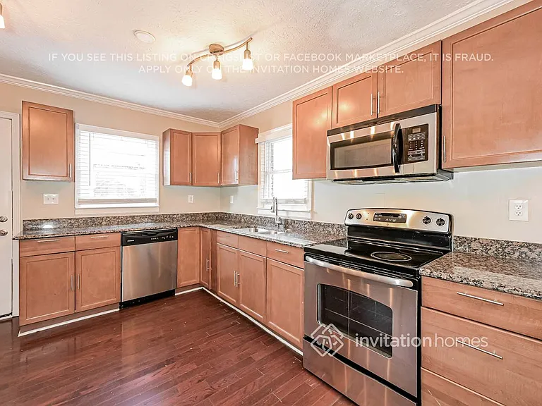 692 Quillian Ave — Photo 6