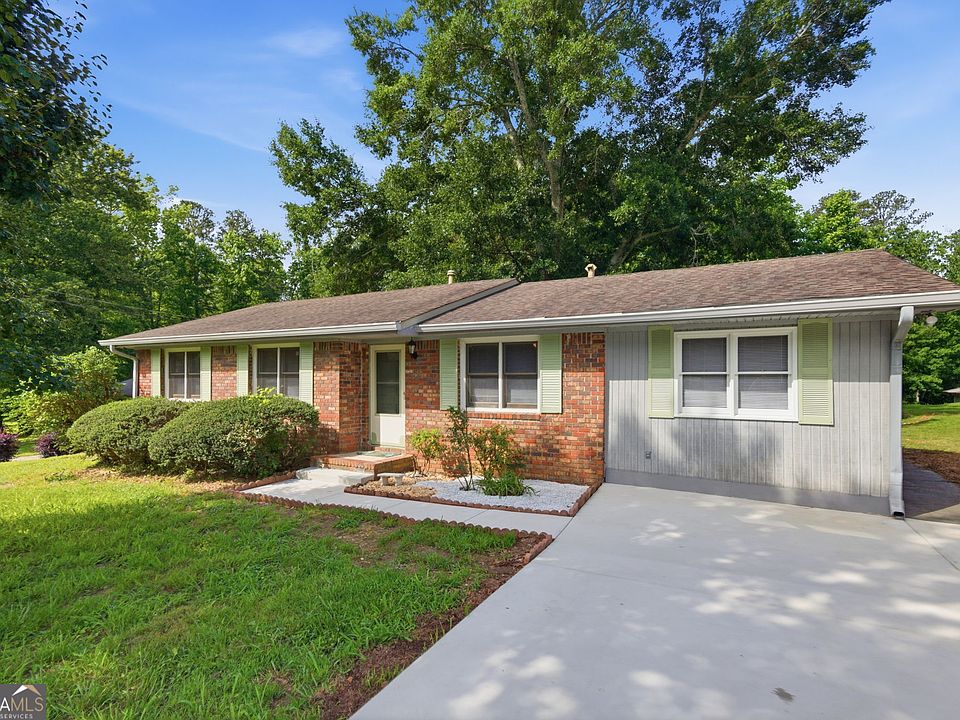 1st image of 4400 Winding Creek Dr