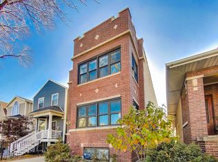 2429 W Pensacola Ave, Chicago, IL 60618