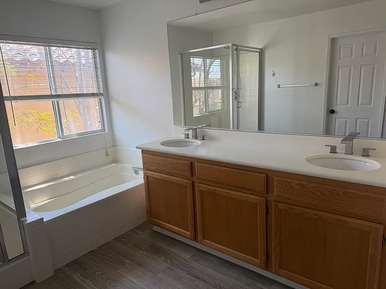 Indian Creek Pl — Photo 14