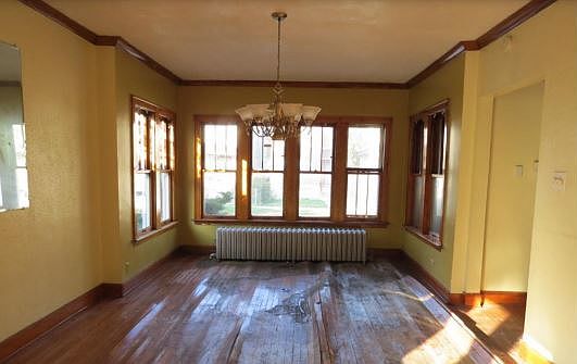 4th image of 11935 S La Salle St