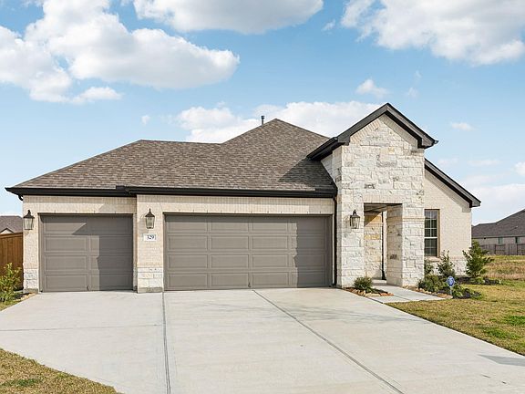2nd image of 329 Dallas Meadows Dr