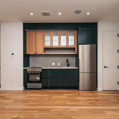 Rented by Nooklyn NYC LLC | media 60