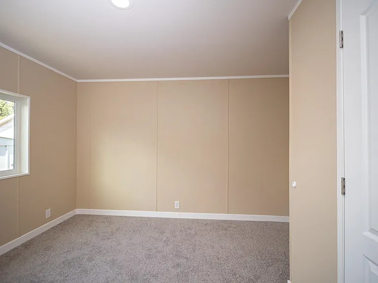 840 W 1st St #10 — Photo 14