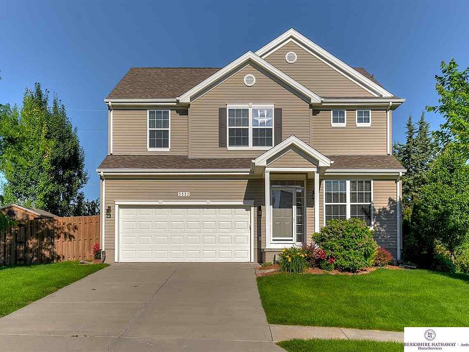 1st image of 3332 N 210th St