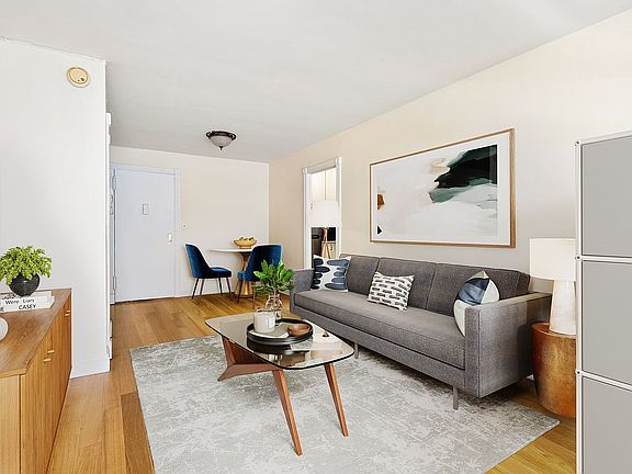 2nd image of 85 Livingston St APT 4J