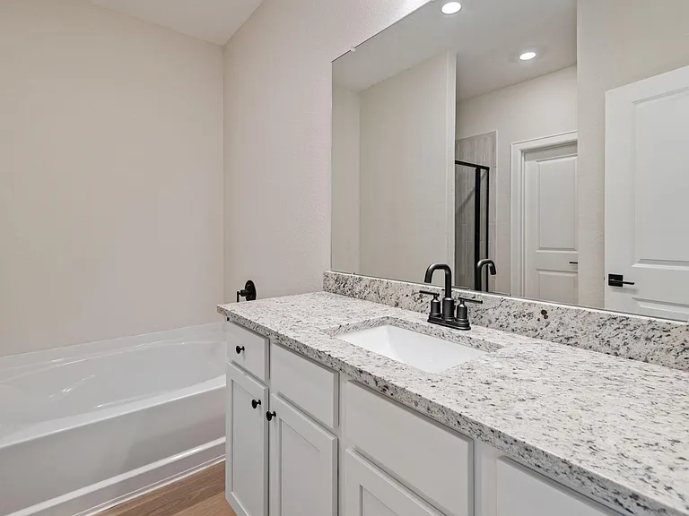 1119 Campside Dr — Photo 15