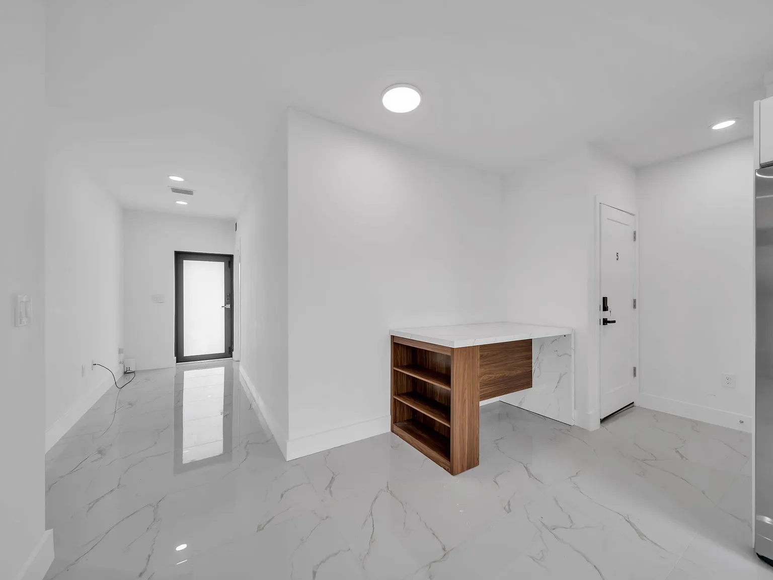4 bed, 3.0 bath, 1500 sqft, $910 — Photo 4