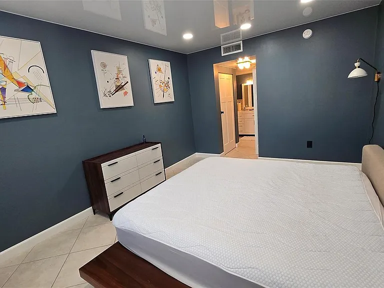 300 Bayview Dr #1911 — Photo 30