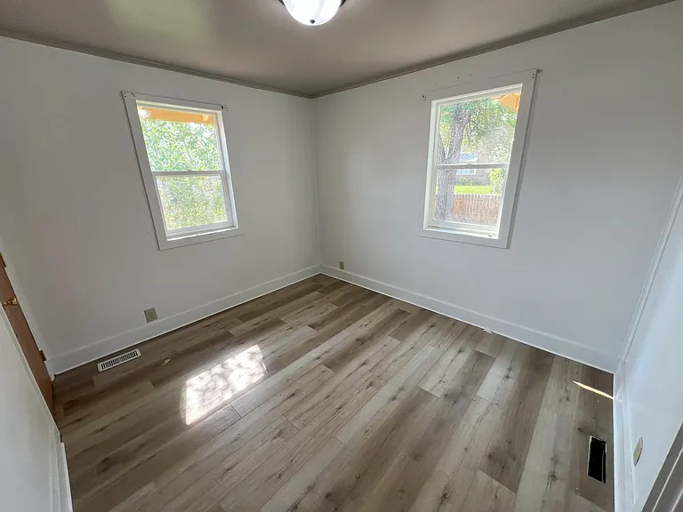 114 W Jefferson Ave — Photo 10