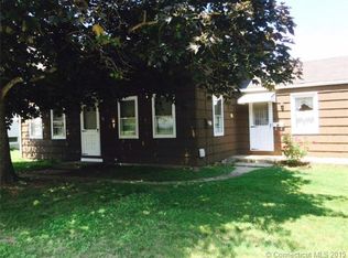 16 E Franklin St, Killingly, CT 06239