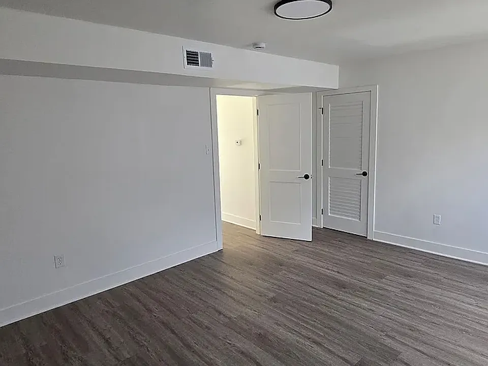 Cherry Creek Apartments