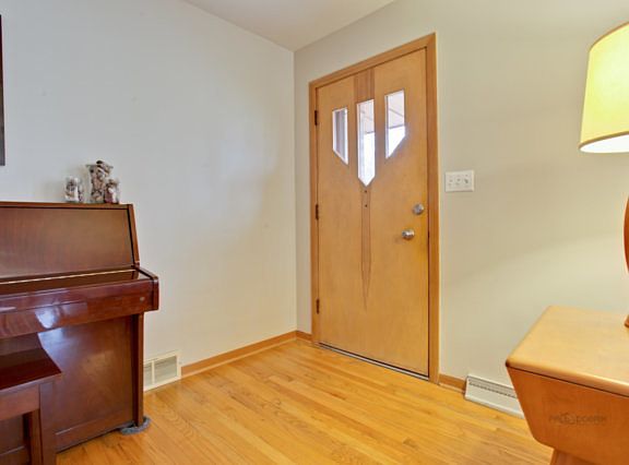 5th image of 305 Woodland Dr
