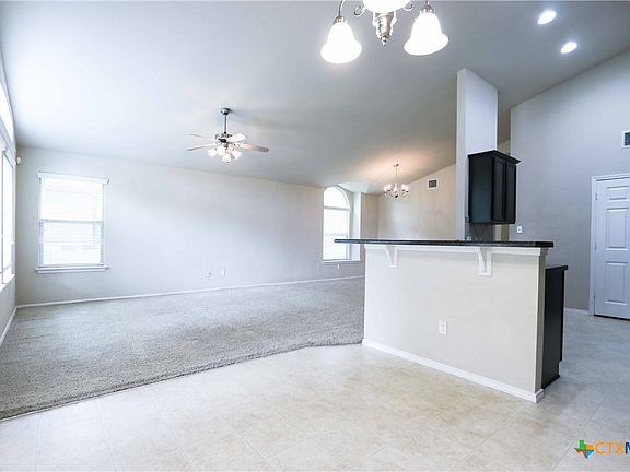 5th image of 5404 Holly Oak Ln