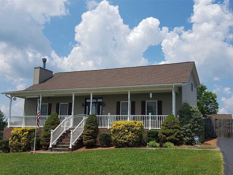 1st image of 563 Keene Cir