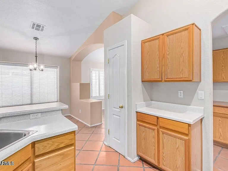 8190 W Behrend Dr — Photo 7