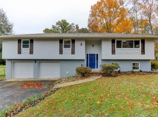 7816 Luxmore Dr, Knoxville, TN 37919
