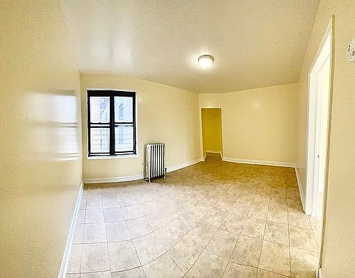 3rd image of 3004 Heath Ave #30B