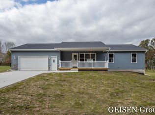 821 Wildlife Trl, Belding, MI 48809