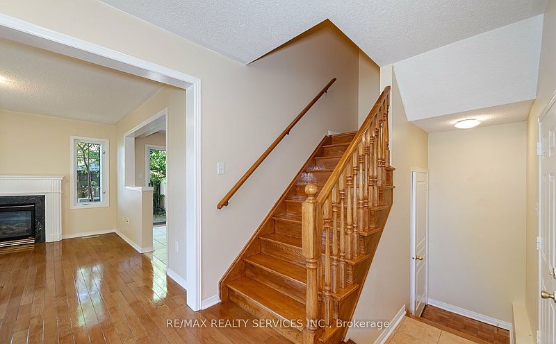 Mississauga House for rent - 3 Bedrooms — photo 14