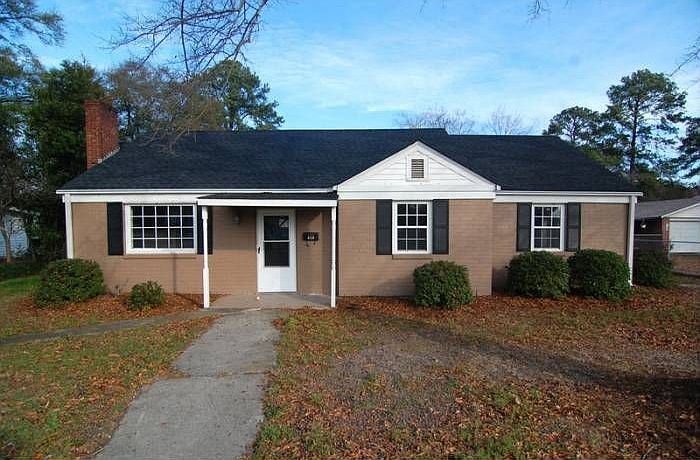 All Brick in The Avenues!